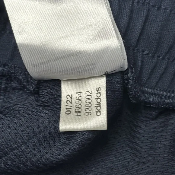 ADIDAS LIGHTWEIGHT AEROREADY GRAPHIC SHORTS RUNNING GYM SPORTS FITNESS MENS NAVY - Picture 9 of 15